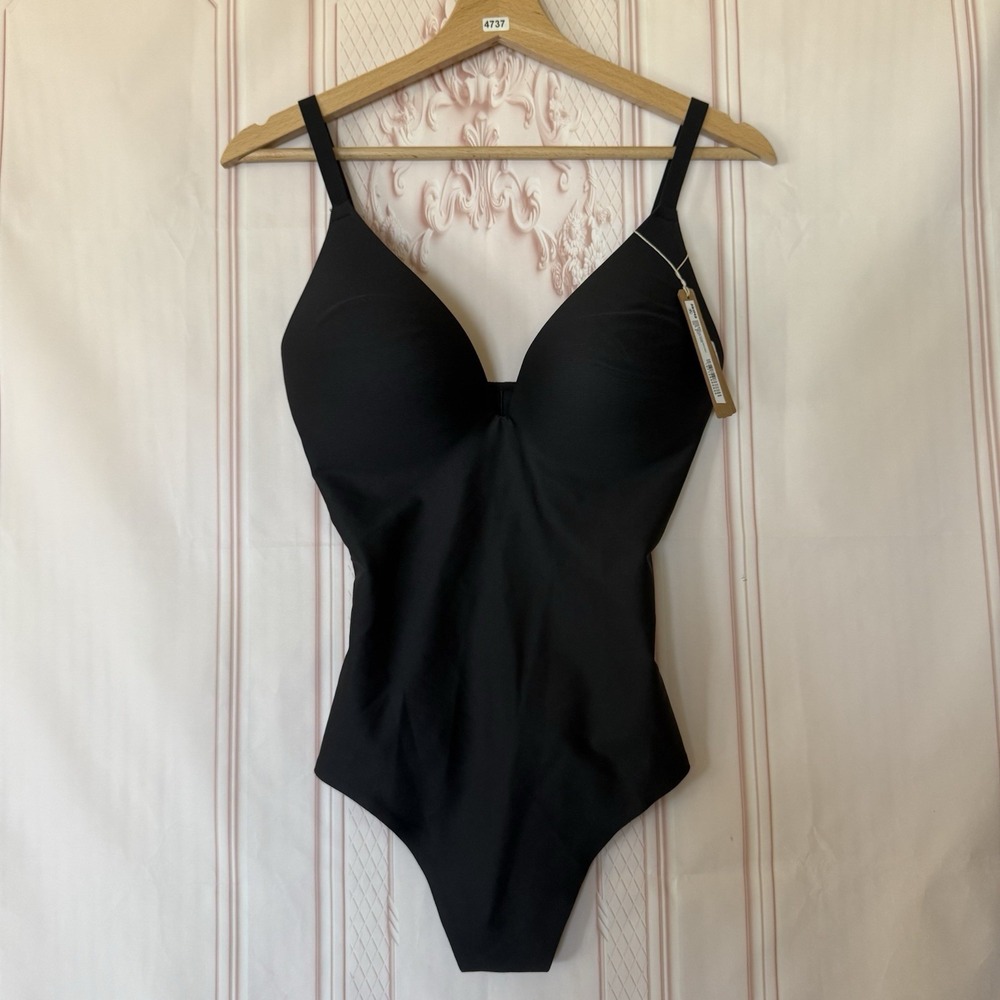 Skims Body Super Push-Up Thong Bodysuit Onyx Black Size Medium NWT $128